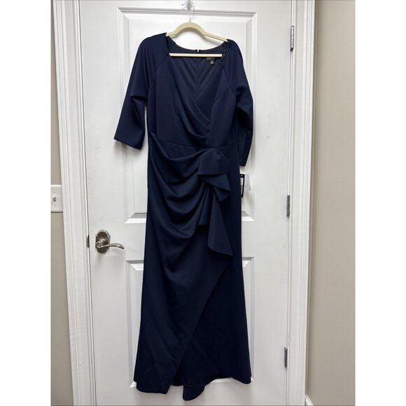 Xscape Women Dress Size 18W Blue Ruched Side V Neck Scuba Cocktail Gown New - Picture 5 of 13